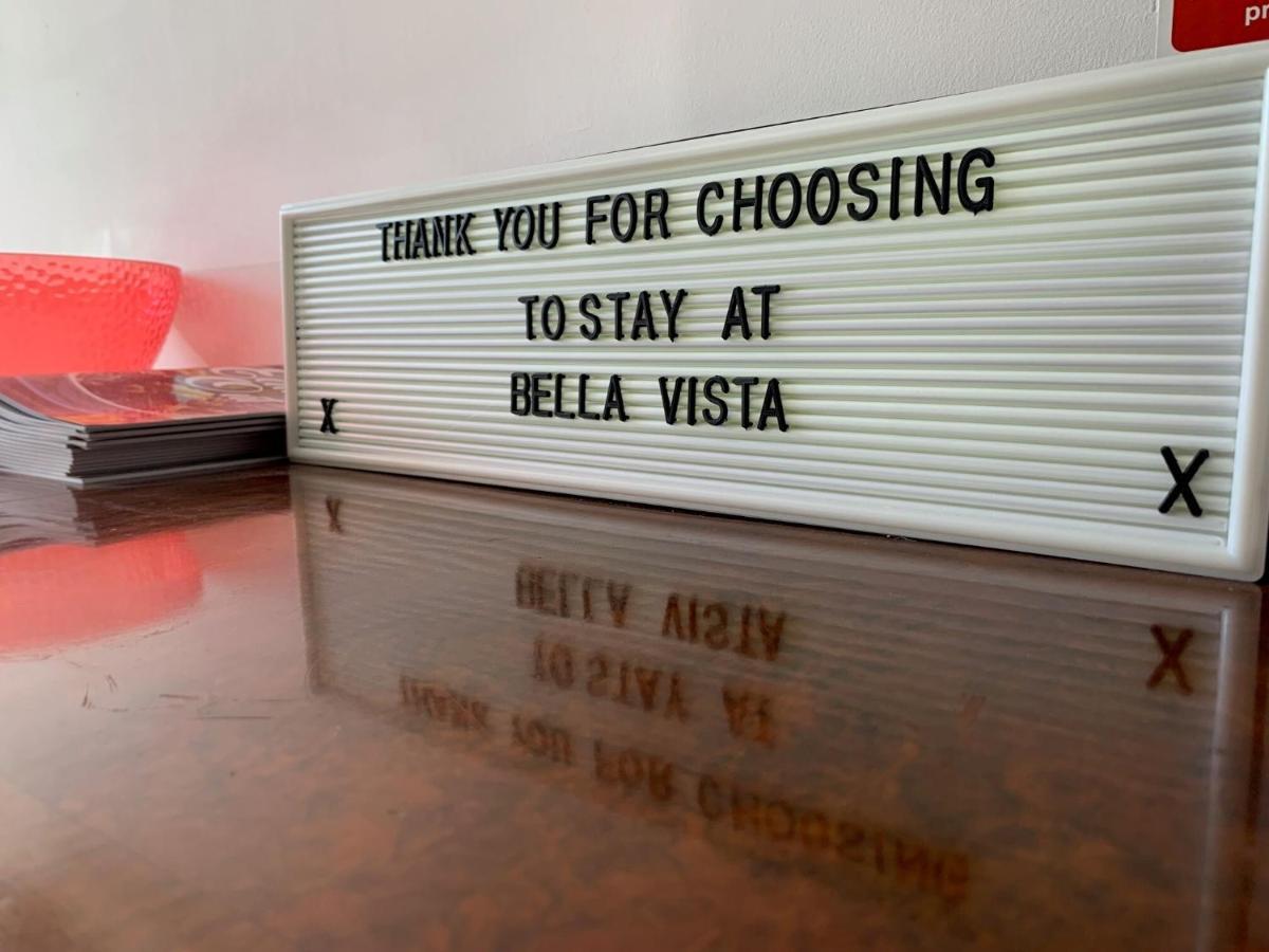Bella Vista Hotel Пейнтън Екстериор снимка